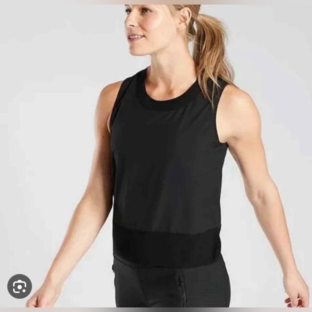 Athleta zephyr shell black